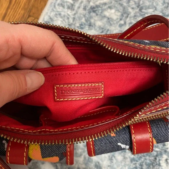 Vintage Dooney & Bourke RARE Red Paint-splash Small Banana Baguette Bag NWOT - Picture 14 of 16